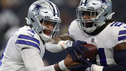 Cowboys RB Ezekiel Elliott Chews Himself Out for Week 10 Fumble