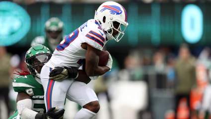 Bills Share Status Update on WR Isaiah McKenzie After Scary Play vs. Jets