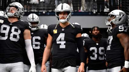 Raiders Fans Call for QB Change After Derek Carr’s Performance vs. Bengals