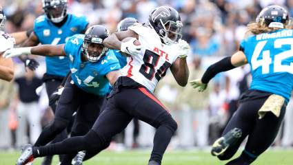 NFL Twitter Reacts to Return of Falcons’ Cordarrelle Patterson