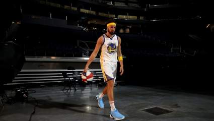 Beloved Ex-Warriors Big Man Aiding in Klay Thompson Return