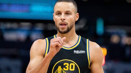 Warriors’ Curry Passes Bulls’ Great on All-Time NBA List