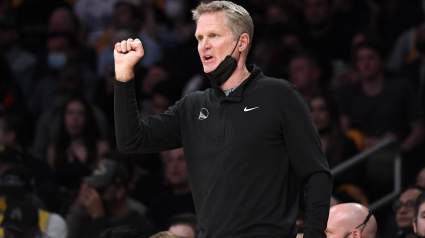 Trade Proposal Sends Star Rockets Big Man to Warriors