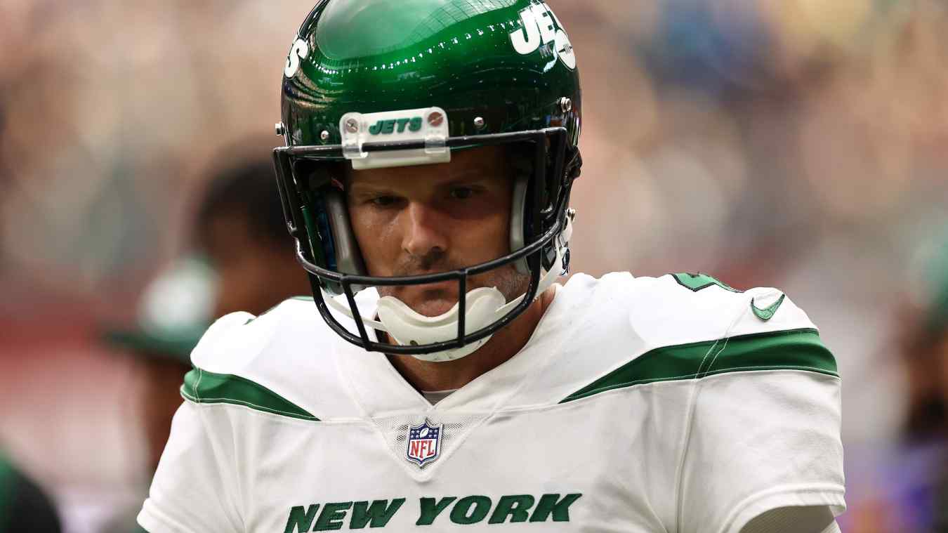 Jets' Thomas Morstead Announces New York Exit 'I'm Out!'