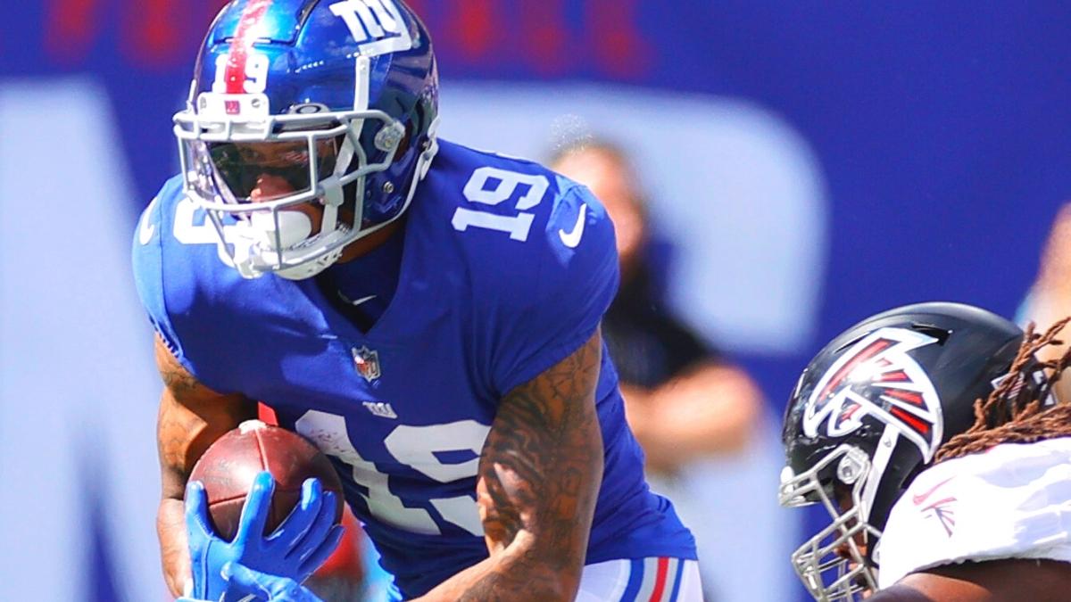 Daniel Jones-Kenny Golladay chemistry building at Giants camp