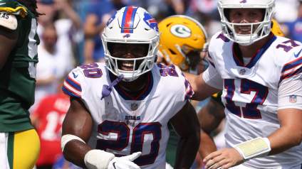 Bills RB Zack Moss Clears Protocol, May Still Not Play: Insider