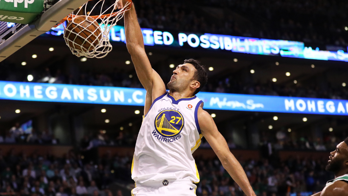 Zaza Pachulia Tries To Take Out Another Ankle