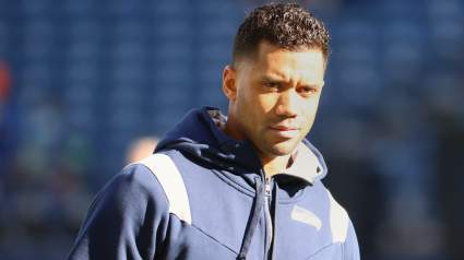 Russell Wilson Has Pin Removed, Sends Message to Seahawks Fans