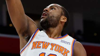 Veteran Wing Bails out Knicks Starters With Career Night