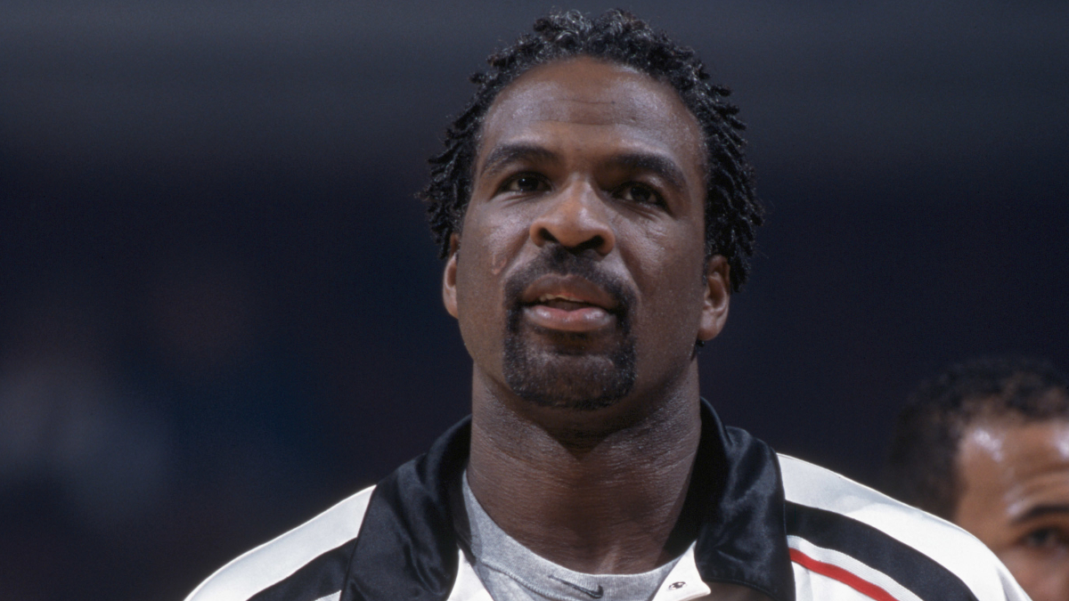 Michael Jordan and Scottie Pippen Will Never Talk Again, Says Charles Oakley