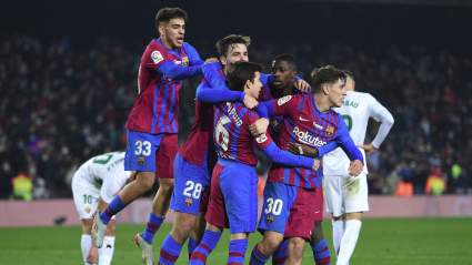 Xavi Says Barcelona Teen Is ‘Priceless’ After Elche Win