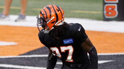 Raiders Sign Former Packers, Bengals DB, Release Rookie TE
