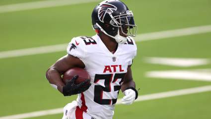 49ers Activate Ex-Falcons RB for Week 15