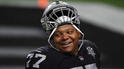 Jets Should Swipe $66 Million Mammoth Offensive Lineman, Says Analyst