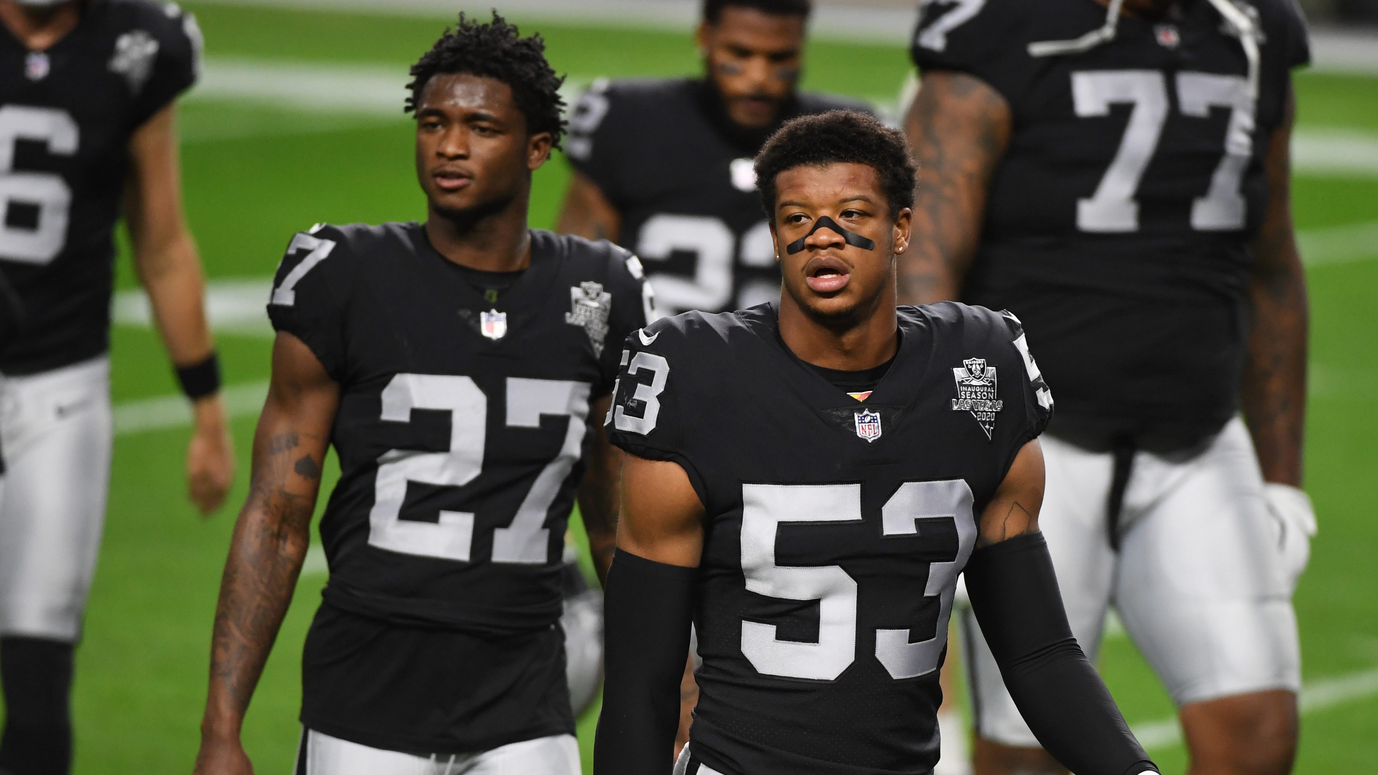 Could Raiders' white uniforms blend in vs. Chiefs?