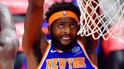 Lakers Linked to Knicks Big Man in Proposed Trade