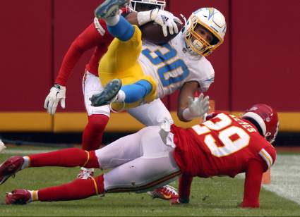 Bears Work Out Ex-Chiefs CB Amid Secondary Issues