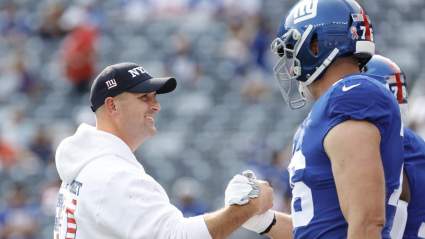 Ex 1st-Round Pick to Make Giants Debut in Place of 141-Game Starter vs. Eagles