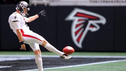 Ex-Falcons, Georgia Punter Signs With Steelers