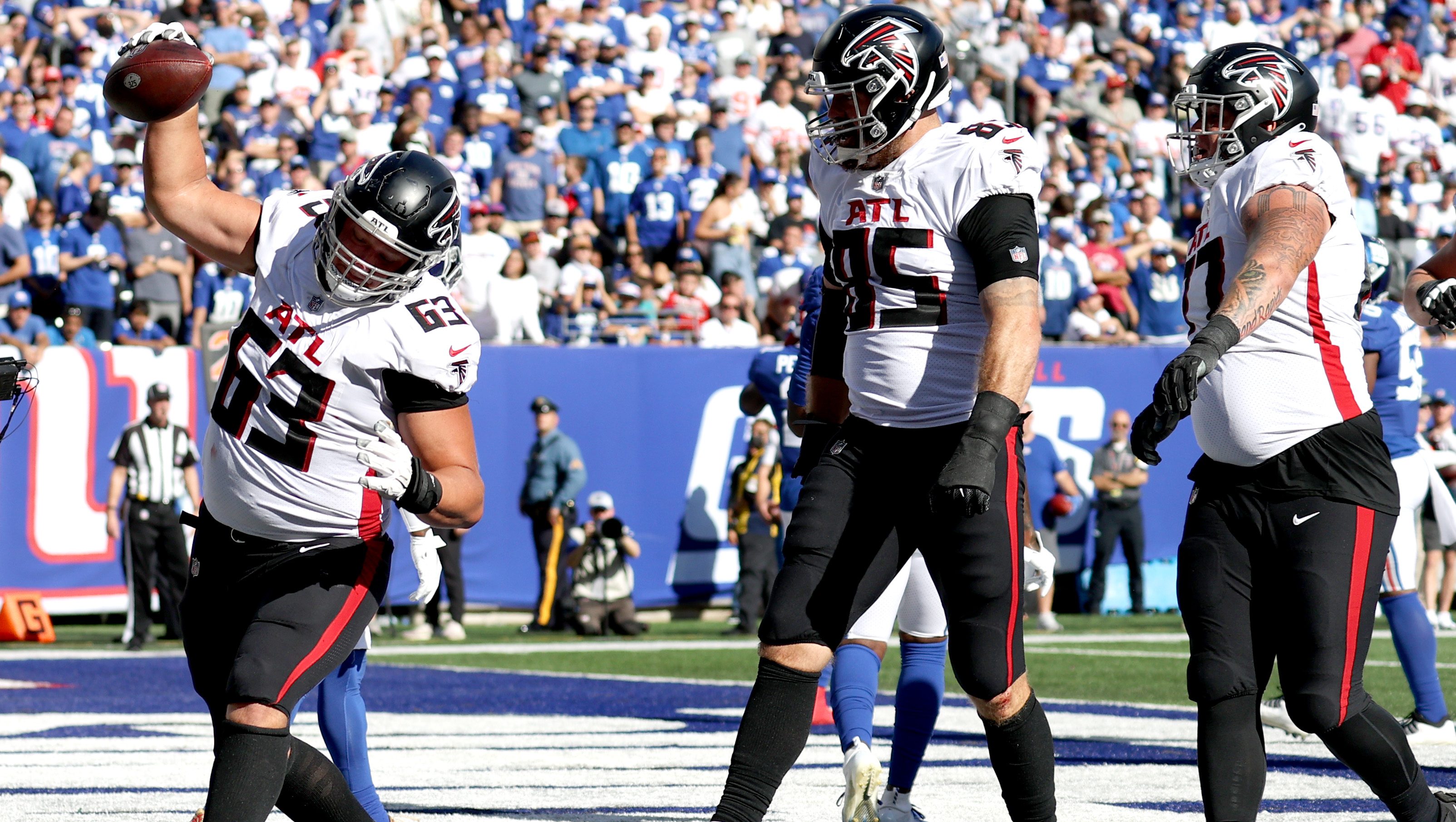 Atlanta Falcons guard Chris Lindstrom (63) lines up during the first half  of an NFL football game against the San Francisco 49ers, Sunday, Oct. 16,  2022, in Atlanta. The Atlanta Falcons won