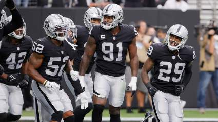 Raiders Called on to Re-Sign Star Defender Headed for Free Agency