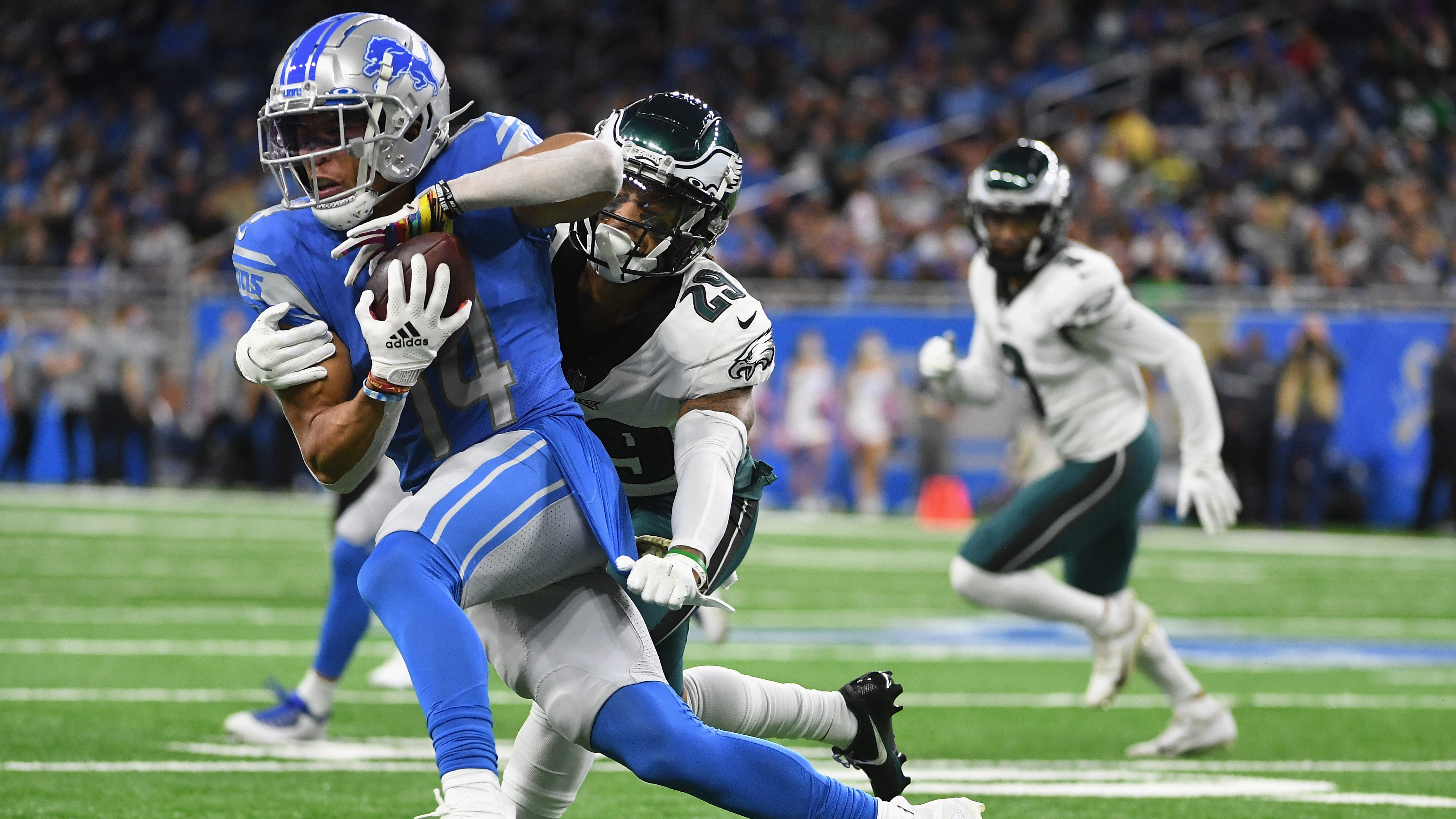 Amon-Ra St. Brown sets Lions rookie receiving yards record - Pride Of  Detroit