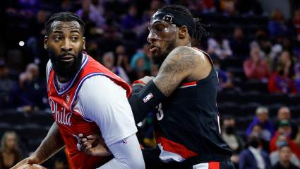 Former Exec Links Lakers to All-NBA Defender Among 6 Buyout Targets