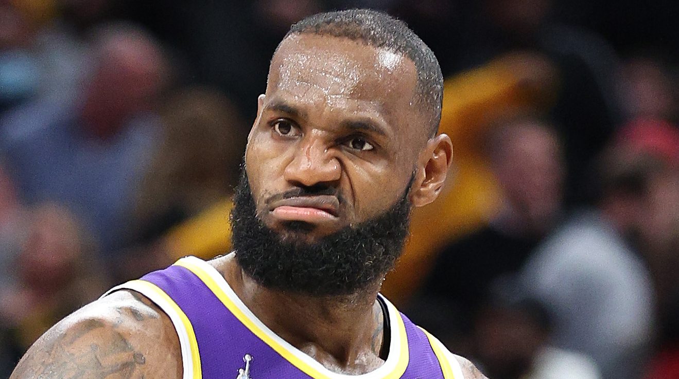 LeBron James on Lakers Trade Rumors: 'Y'all Know What the F--k Should Be  Happening', News, Scores, Highlights, Stats, and Rumors