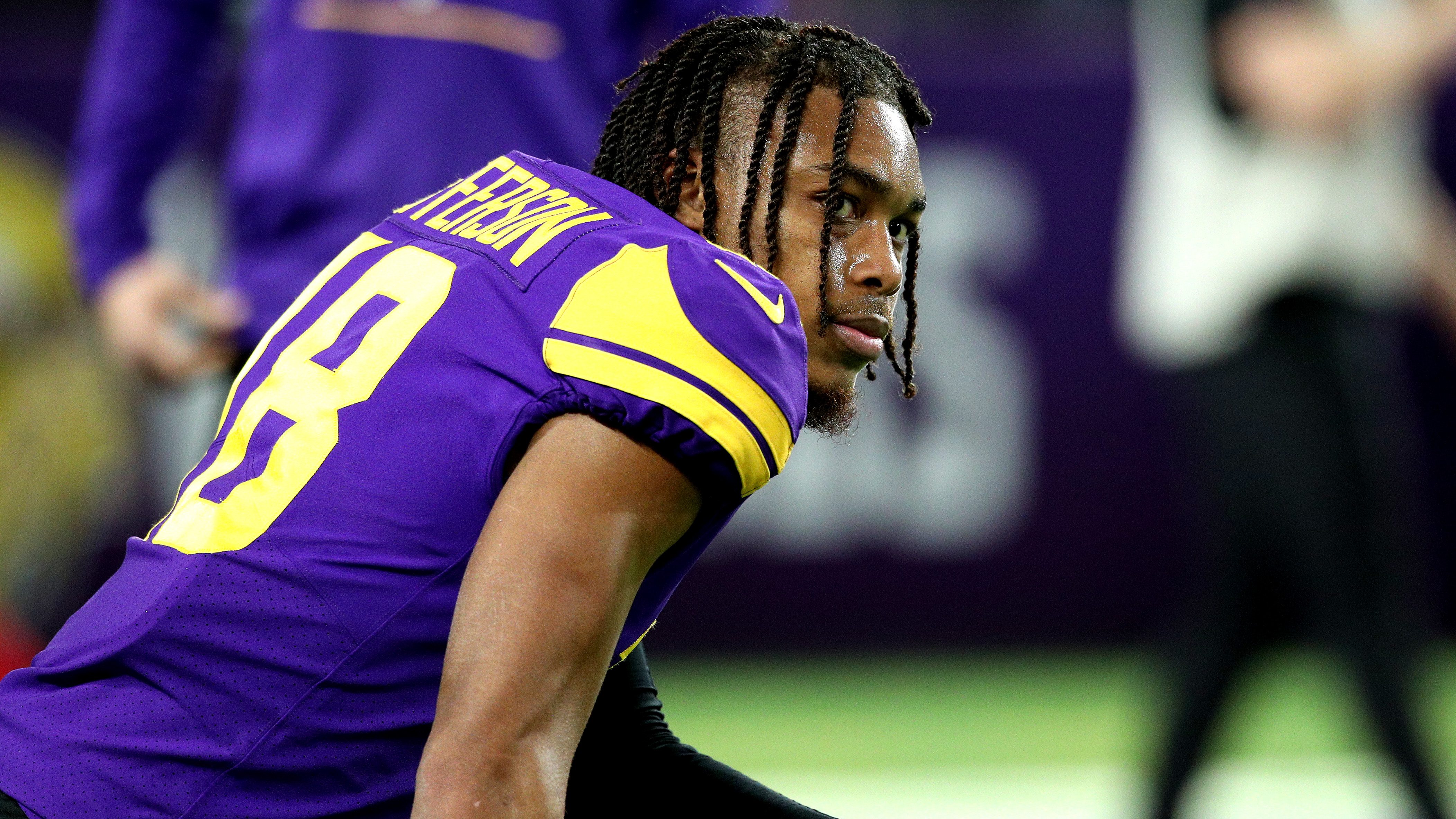 NFL Rumors: Patriots sign ex-Vikings WR Jalen Reagor to practice squad –  NBC Sports Boston