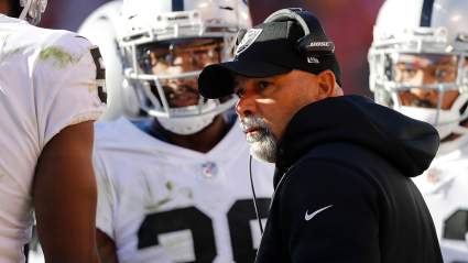 Raiders Sign Veteran Defensive Lineman Days After Release