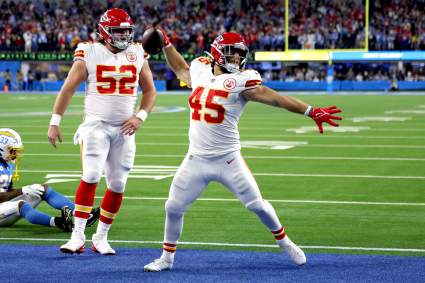 Fan Wins Big on Hilarious Chiefs-Chargers Bet