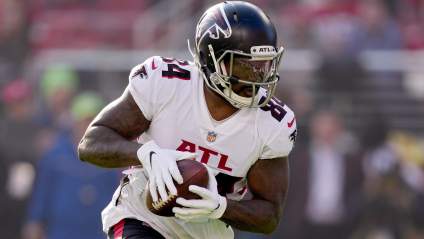 NFL Twitter Reacts to Cordarrelle Patterson’s Struggles vs. 49ers