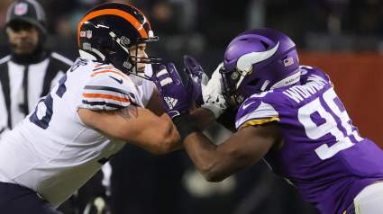 Bears Lineman Has Strong Words About Pushing His Rookie Teammate