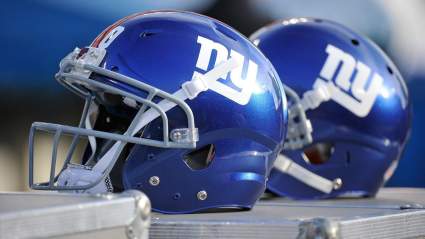 Giants Sign 6-Foot-4 WR From Fan Controlled Football League