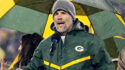 Brett Favre Reacts to Aaron Rodgers Tying His Packers Record