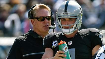 Jack Del Rio Has Strong Words for Raiders QB Derek Carr