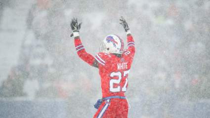 Bills Analyst on MNF Weather: ‘Can’t Imagine Throwing a Football in This’