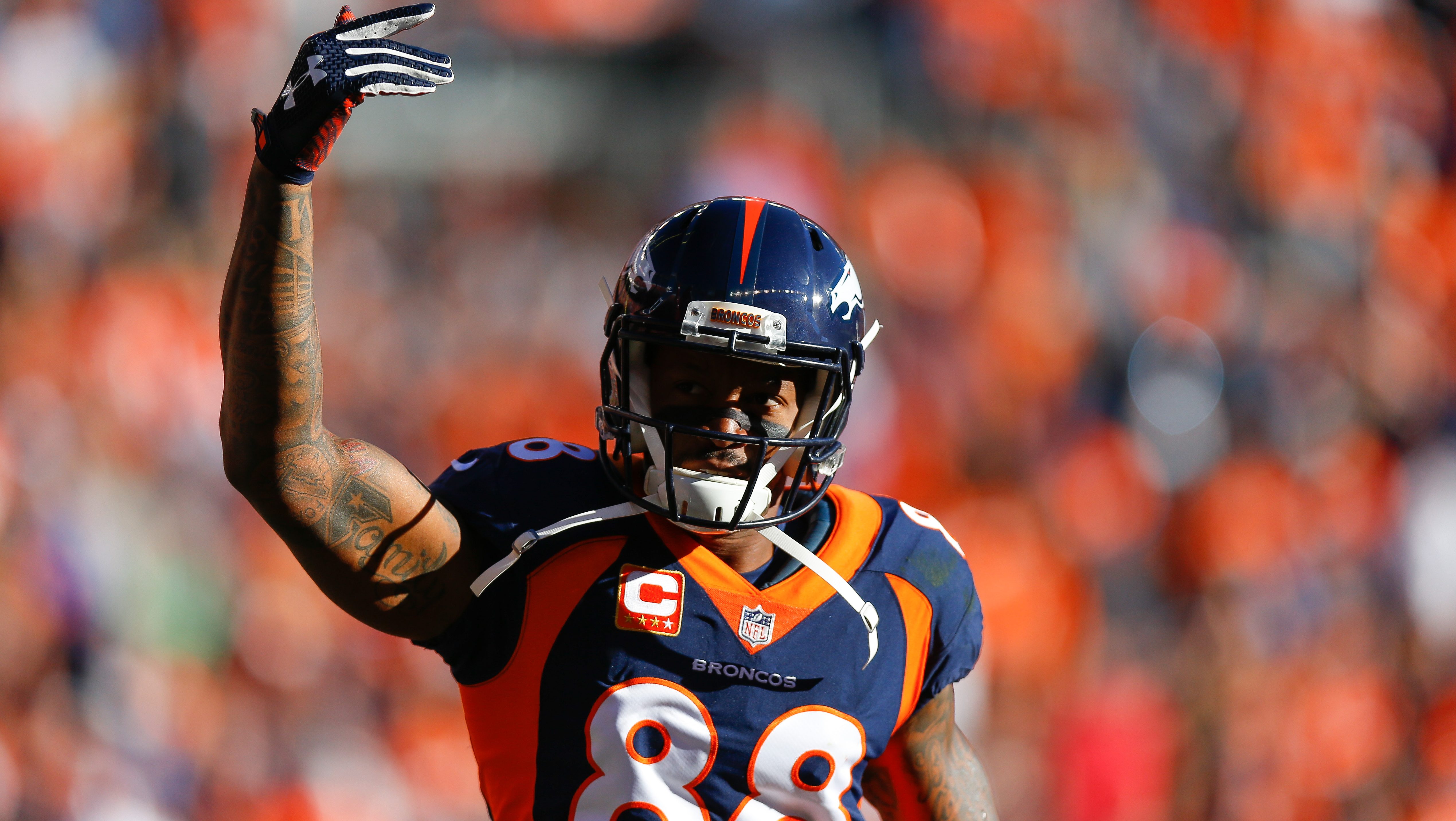 Los Angeles Rams - Von Miller honoring Demaryius Thomas during