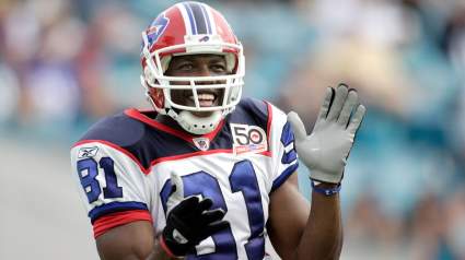 Twitter Rips Buffalo for Honoring ‘Bills Legend’ Terrell Owens on MNF