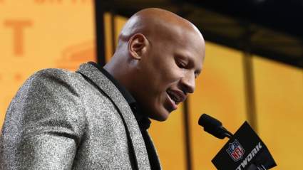 Ryan Shazier’s ‘Walking Miracle’ Details Ex-Steelers LB’s Recovery