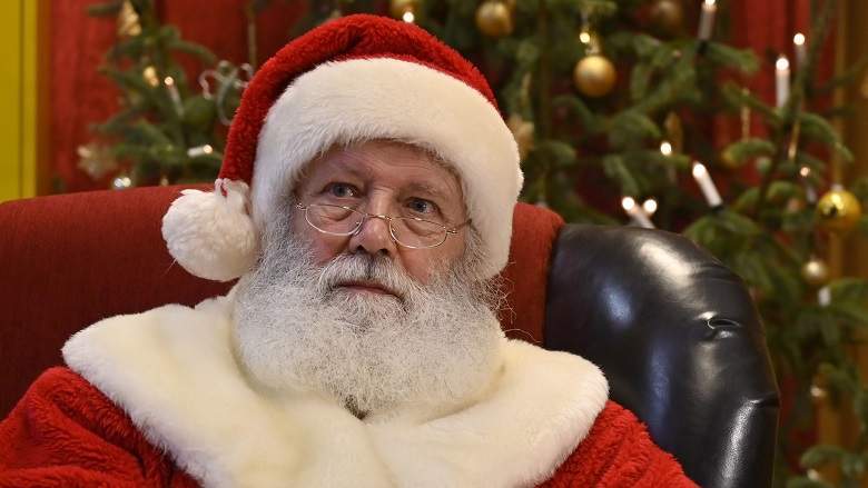 Where Is Santa Claus Now? How to Track Santa Live in 2021