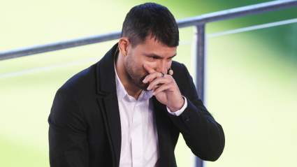 Messi Sends Message to Aguero After Barcelona Striker Retires