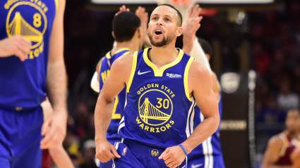 Warriors Make Unusual Decision on Steph Curry, Veterans for Toronto Trip