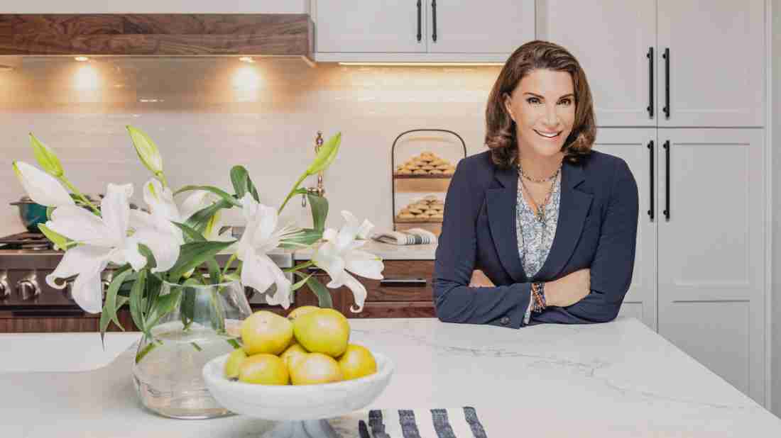 First Look At Hilary Farr S New Series ‘tough Love