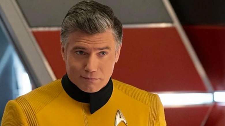 Anson Mount as Captain Pike