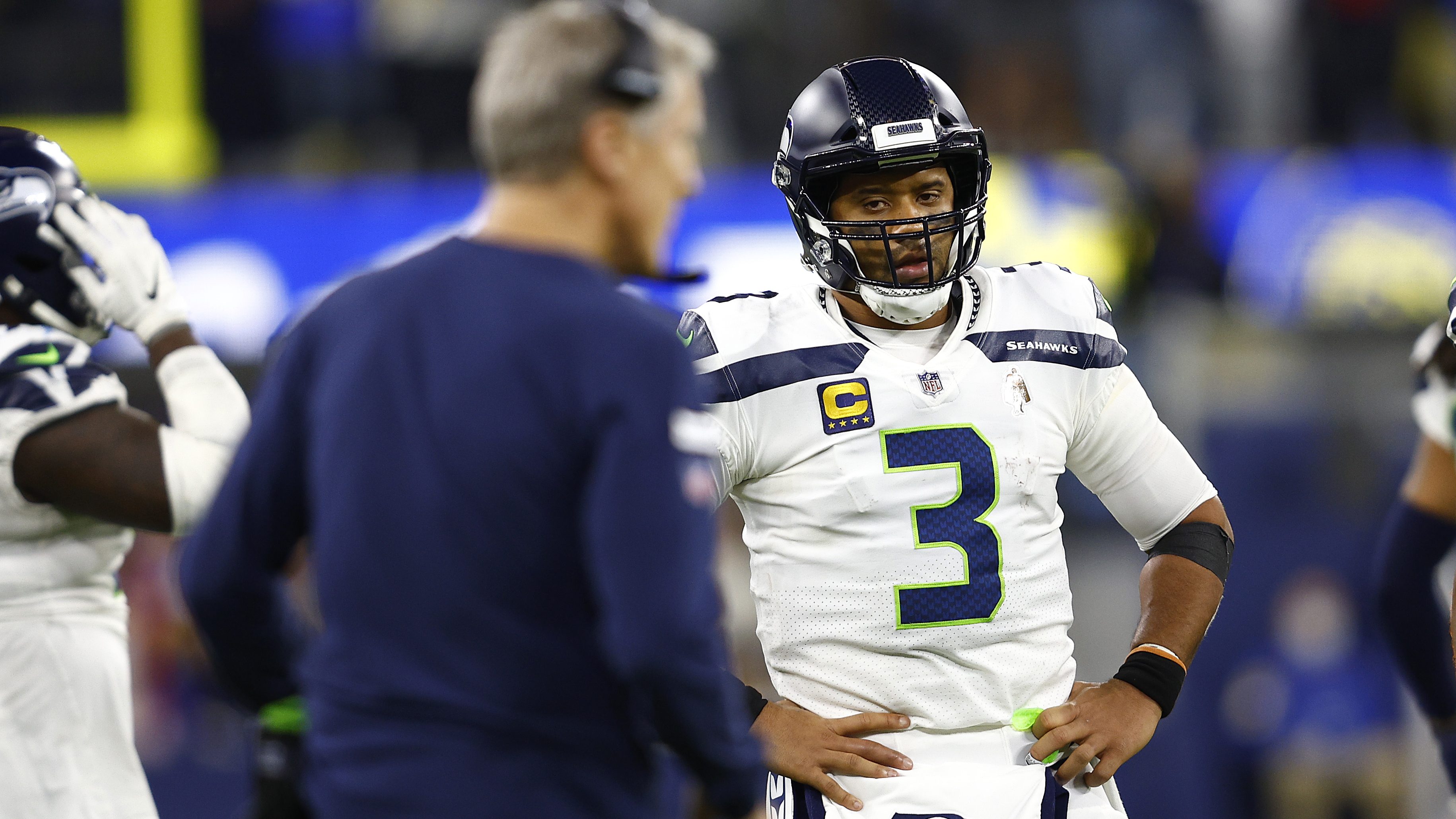 Russell Wilson Trade Rumors Seahawks Make Decision on QB's Future