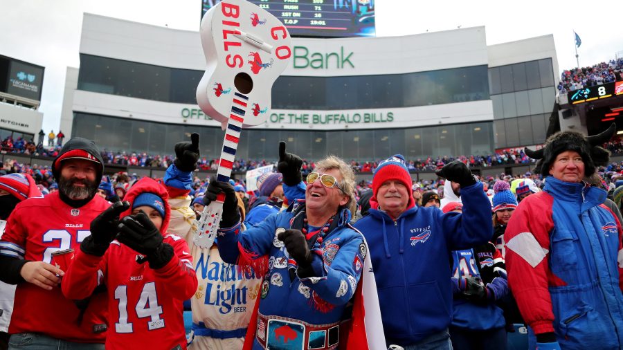 Buffalo Bills Fans Sing Along to Team's 'Golden Girls' Tribute to Betty  White - Tar Heel Times - 1/7/2022