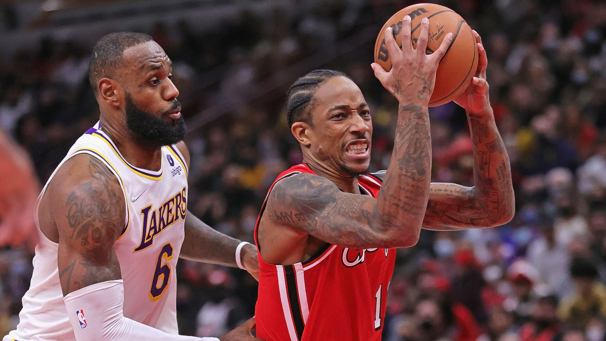 Bulls' DeRozan Dismisses Reports Of A Lakers Pay Cut