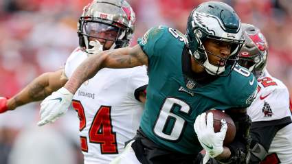 Eagles’ DeVonta Smith Addresses Lack of Targets, Sideline Outburst