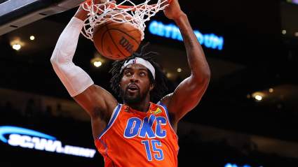 Knicks Could Trade for Veteran Big Man & Pick: Insider